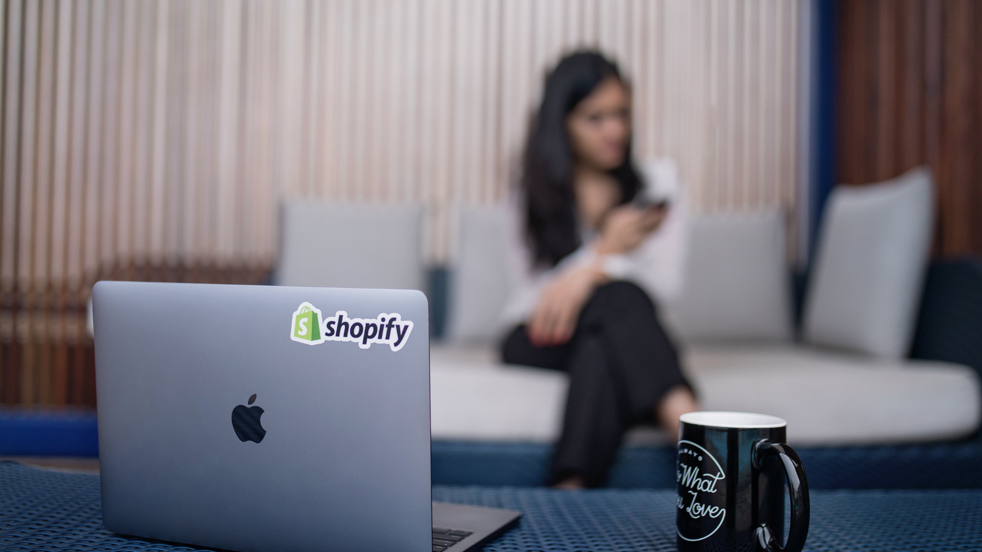 Ecommerce Platform Deep Dives: Shopify